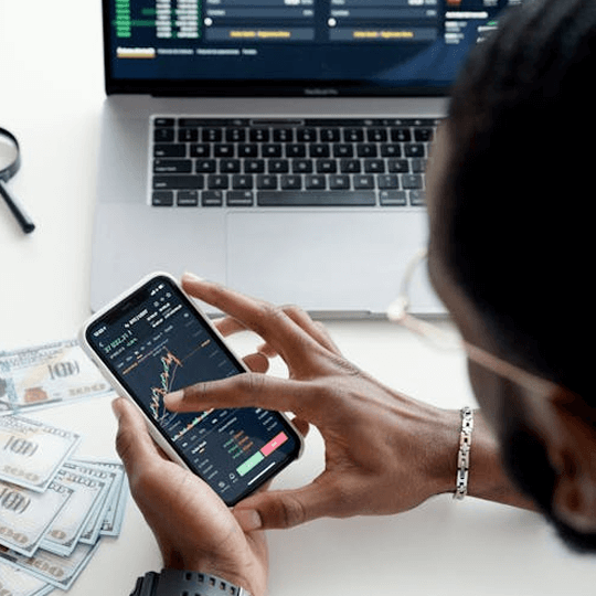 Elitex Corevia crypto investment experts team